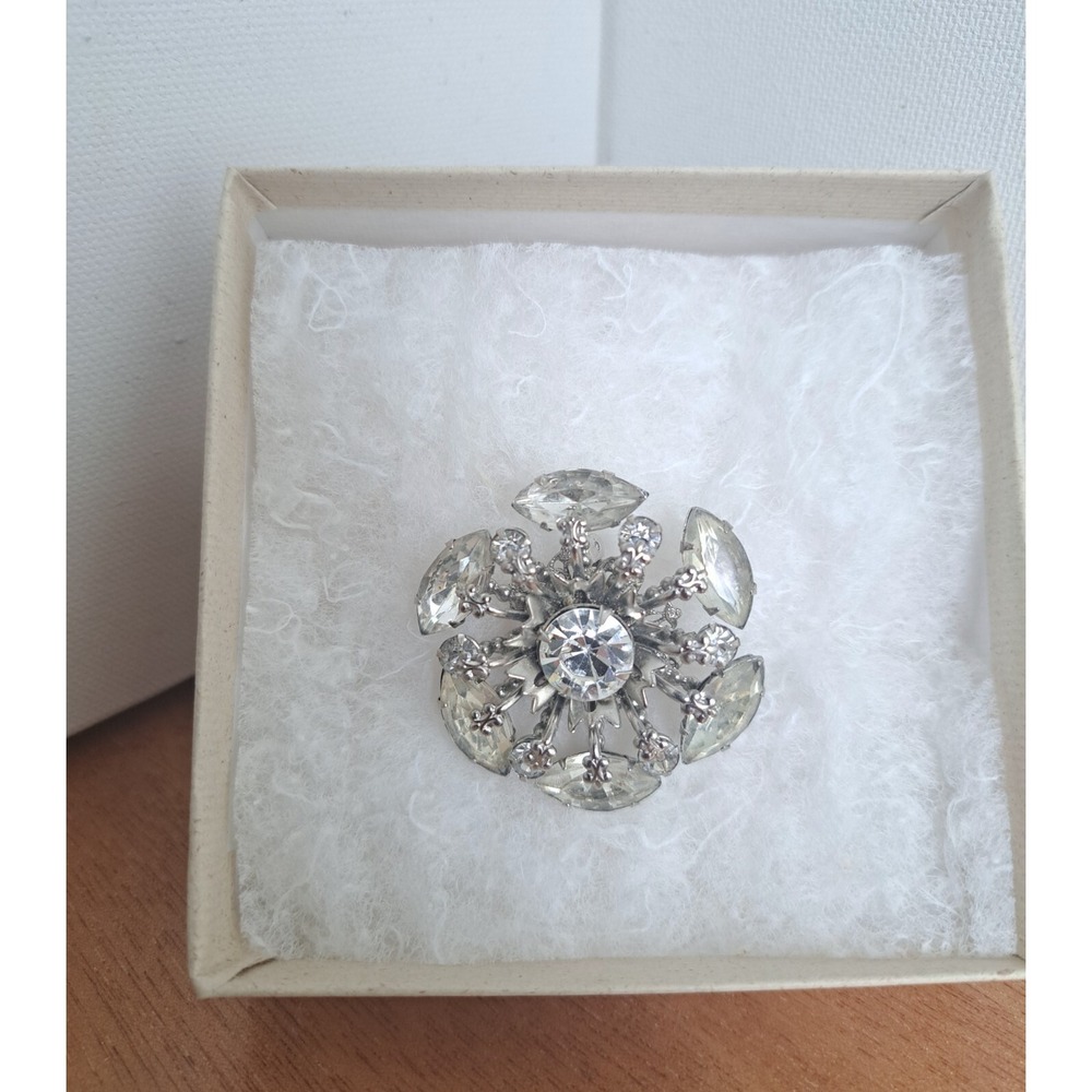 Vintage 1970s Jewelry Clear Rhinestone Round Flowerette Elegant Brooch Pin RF